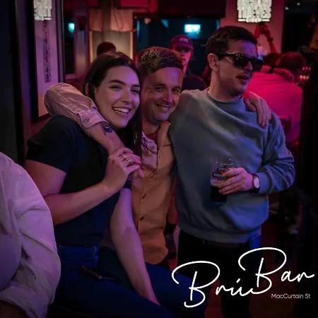 Bru Bar & Cork